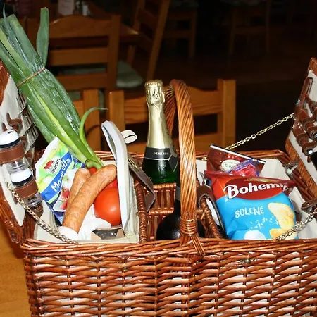 Treehouse V Brdech Chalet *