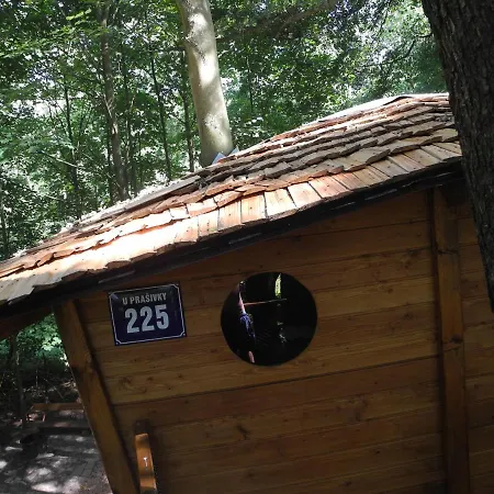 Chalet Treehouse V Brdech
