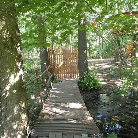 בקתה Treehouse V Brdech *