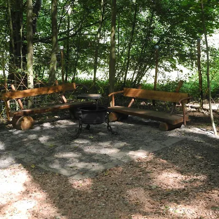 Chalet Treehouse V Brdech Bohutin (Central Bohemian)