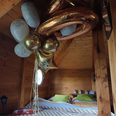 Chalet Treehouse V Brdech