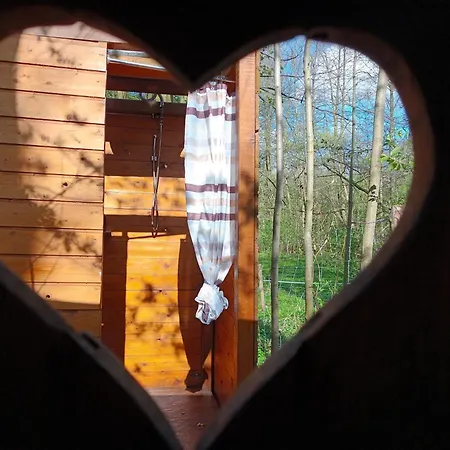 Chalet Treehouse V Brdech Bohutin (Central Bohemian)