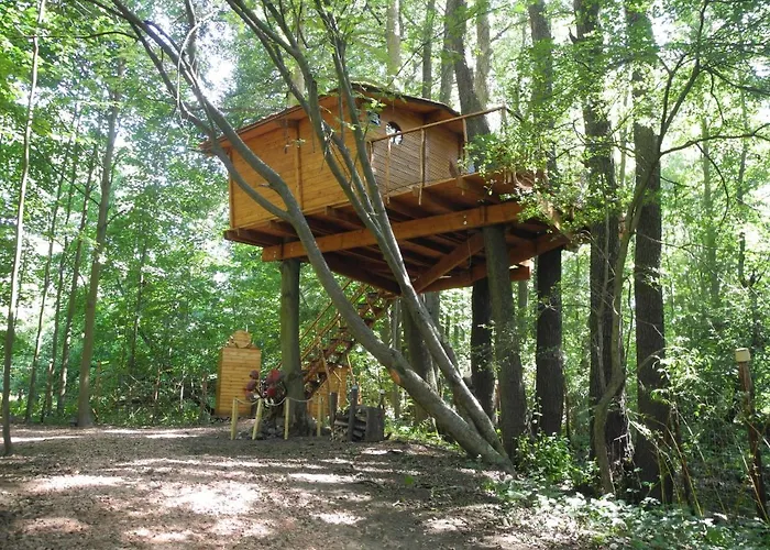 Treehouse V Brdech Chalet Bohutin (Central Bohemian)