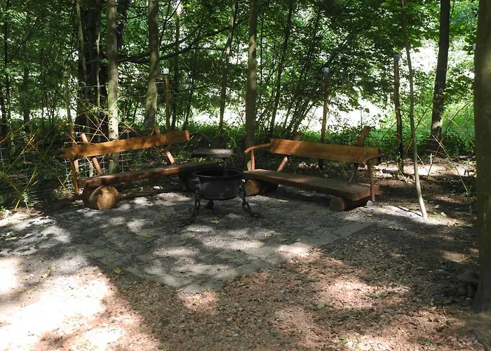 Chalet Treehouse V Brdech Bohutín